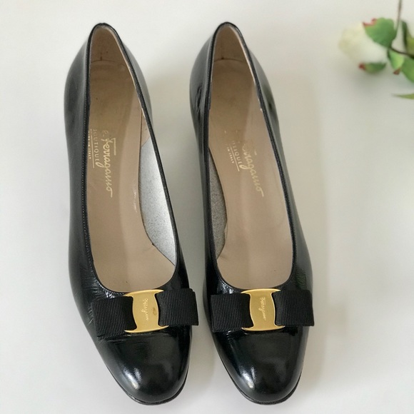 Salvatore Ferragamo Shoes - Salvatore Ferragamo Bow Shoes